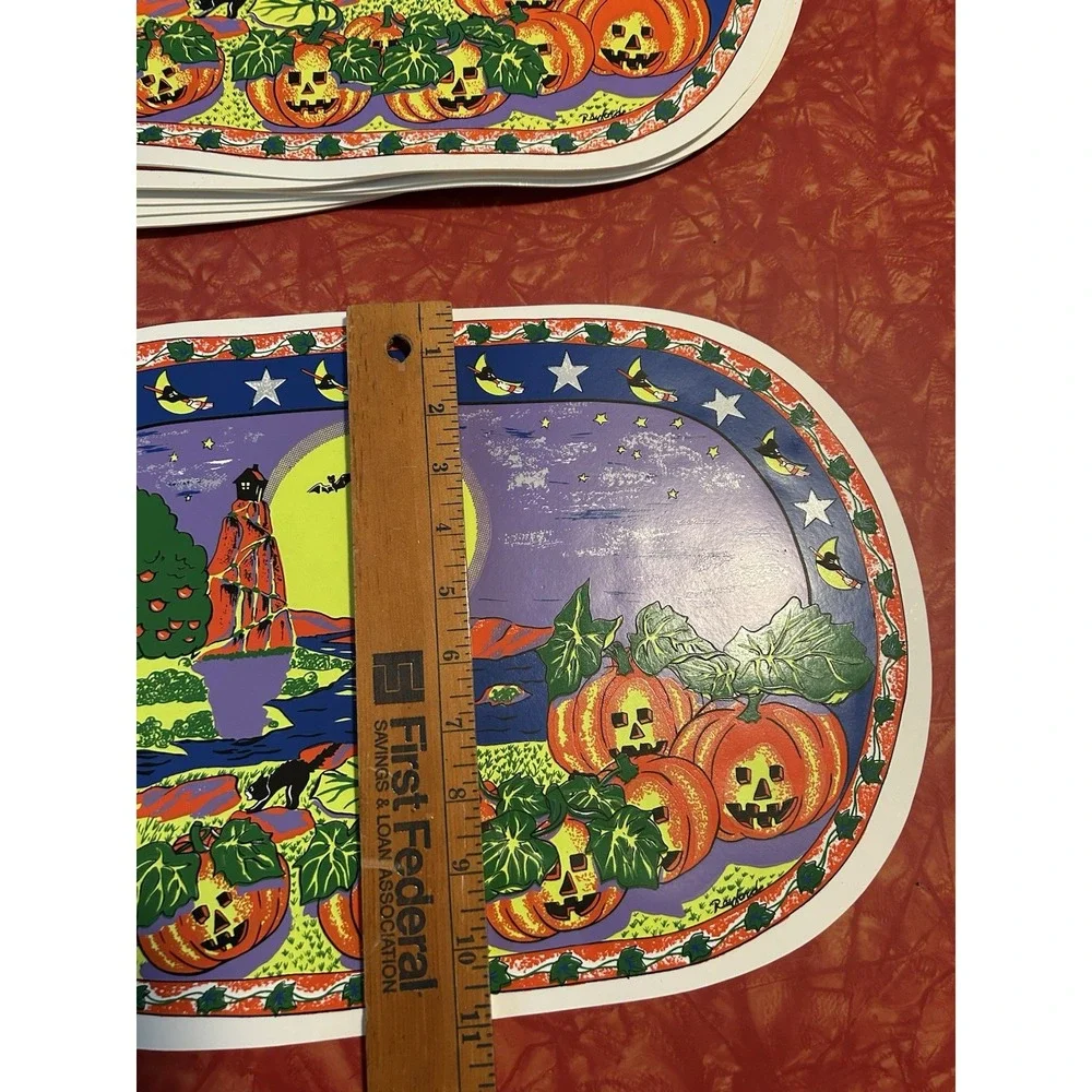 Vintage Vinyl Halloween Placemats Pumpkin‎ Patch Glow In The Dark Set Of 12